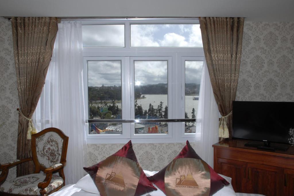 Mountain Town Hotel Da Lat Quarto foto