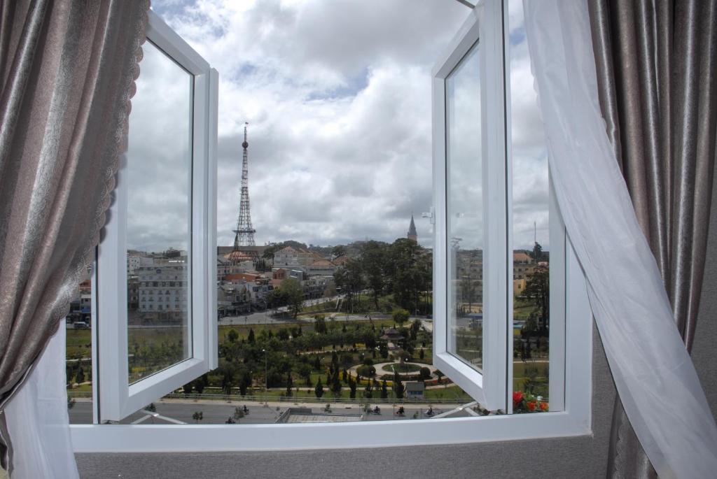 Mountain Town Hotel Da Lat Quarto foto